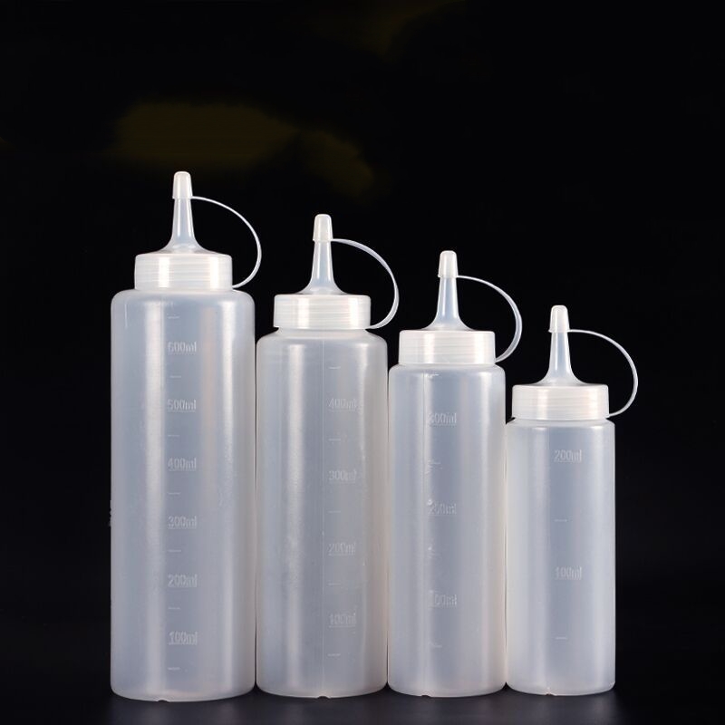 ノズル付き大型スクイーズ調味料ボトル ケチャップ BBQ ソ - Condiment Squeeze Bottle のレビューと価格
