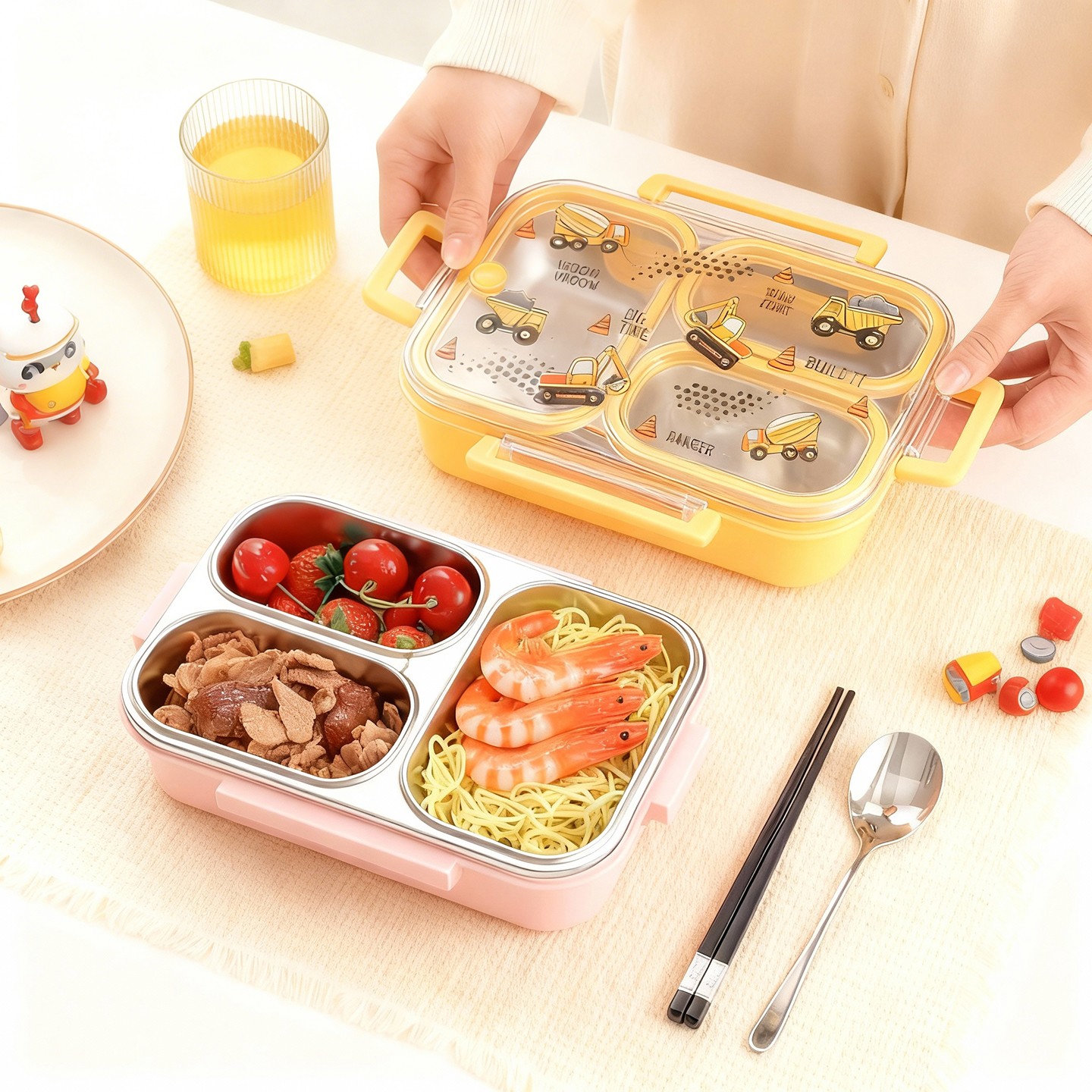 大容量漫画柄子供用ランチボックス、ハンドル付き、持ち運び可能 - Food Storage Dividers のレビューと価格